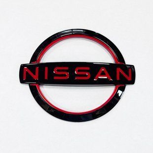 Автологотип шильдик эмблема надпись Nissan 165x140мм Red черный глянец 523913 фото