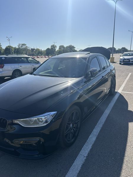 Лезвие на пороги Черный глянец на BMW M3 F80 2014-2020 года 522301 фото