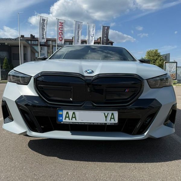 Емблеми написи BMW i5 M60 Black Shadow Edition комплект чорний глянець 523221 фото