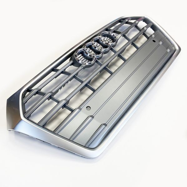 Решетка радиатора на Audi Q5 2016-2020 сіра 80A853651 416447 фото