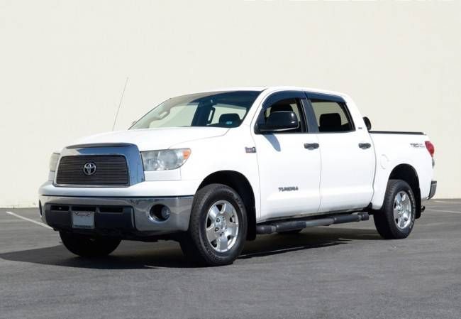 Дефлекторы окон на Toyota Tundra 2007-2019 CrewMax Premium Series WELLvisors 3-847TY034 209112 фото