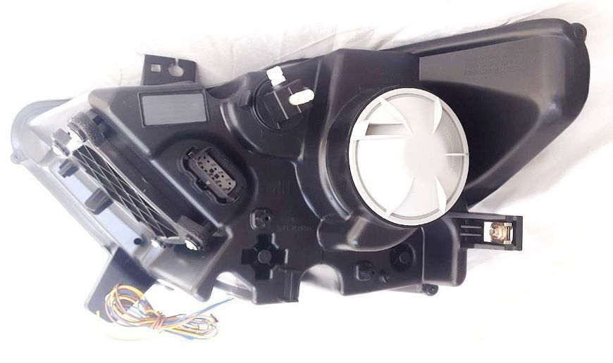 Передние фары на Ford Mustang 2014-2017 Full LED 2024 look черные 430811 фото