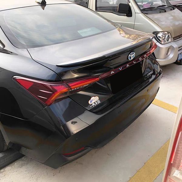 Спойлер на Toyota Avalon 2019- чорний глянець 522457 фото Спойлер на Toyota Avalon 2019- чорний глянець 522457 фото