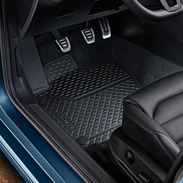 Килимки для Volkswagen Golf VII 2012- VAG 5G1061500A82V 35758 фото Килимки для Volkswagen Golf VII 2012- VAG 5G1061500A82V 35758 фото