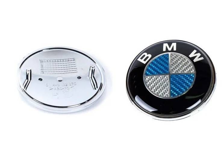 Автологотип емблема BMW синьо-білий карбон 74мм 327056 фото