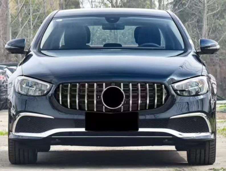 Решетка радиатора на Mercedes E-class W213 2020-2023 Classic GT Chrome Black 427629 фото