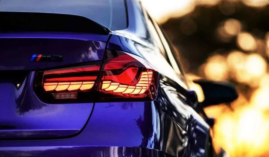 Задні ліхтарі на BMW 3 Series F30 2013-2018 червона LED стиль M4 Oled 430386 фото