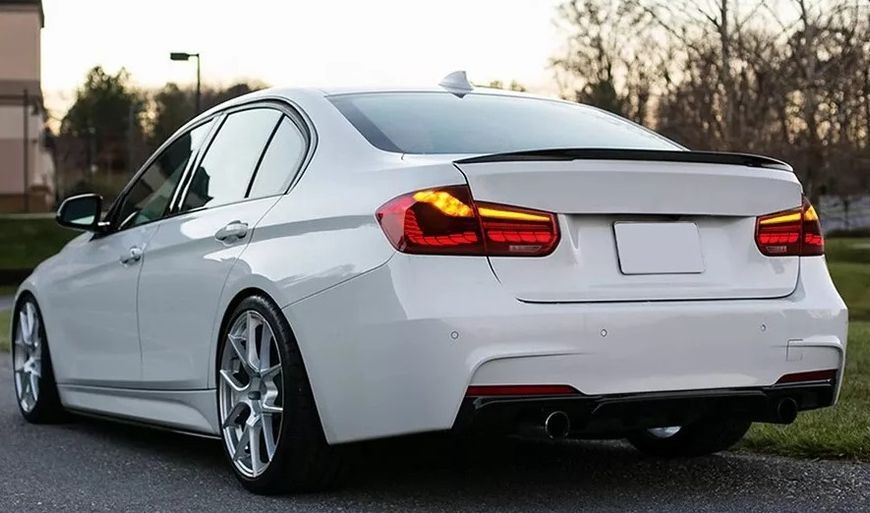 Задні ліхтарі на BMW 3 Series F30 2013-2018 червона LED стиль M4 Oled 430386 фото