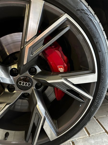 Наклейки на супорт Audi S білі 426112 фото