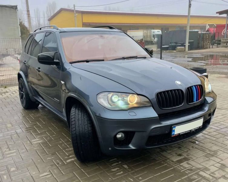 Накладки на зеркала Черный глянец (M-Look) на BMW X5 E70 2010-2013 429795 фото