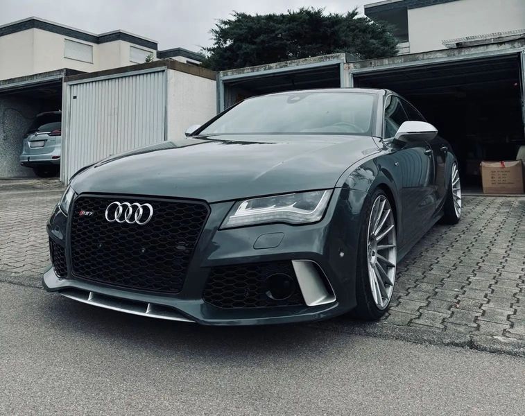 Передний бампер на Audi A7 2010-2014 в стиле RS 522242 фото