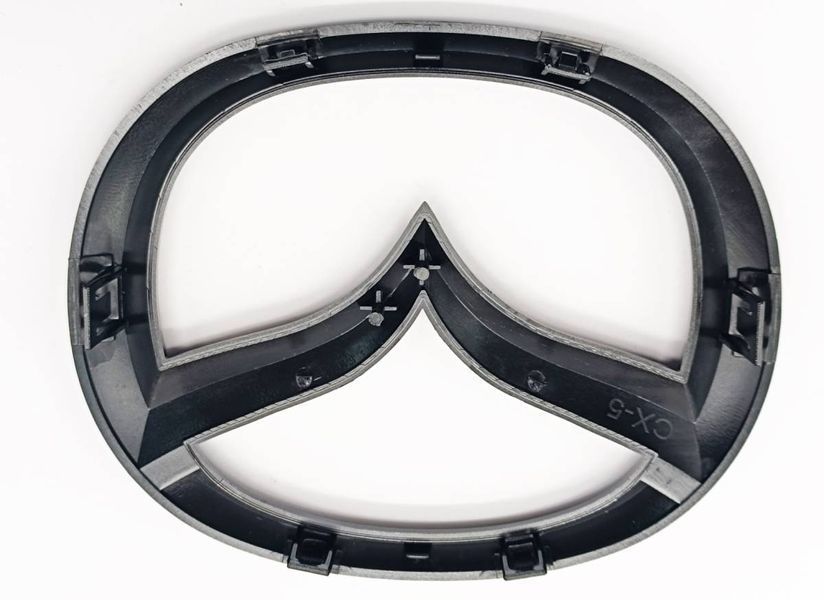 Автологотип емблеми Mazda CX-5 2012-2017 в решітку радіатора чорний глянець KDY5-51-741 430785 фото Автологотип емблеми Mazda CX-5 2012-2017 в решітку радіатора чорний глянець KDY5-51-741 430785 фото
