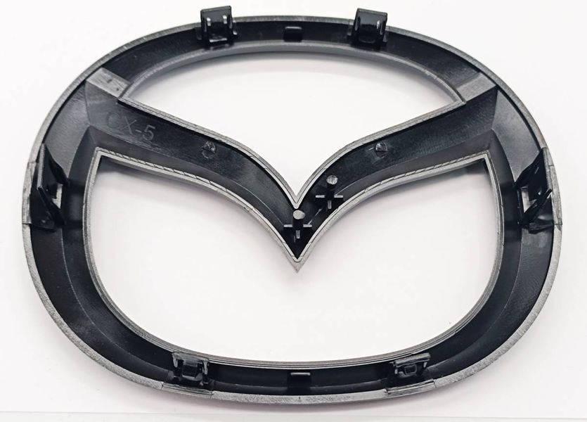 Автологотип емблеми Mazda CX-5 2012-2017 в решітку радіатора чорний глянець KDY5-51-741 430785 фото Автологотип емблеми Mazda CX-5 2012-2017 в решітку радіатора чорний глянець KDY5-51-741 430785 фото
