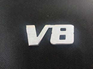 Автологотип емблема напис V8 на кришку багажника 237951 фото