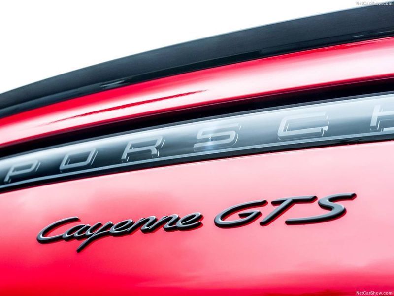 Автологотип емблема напис Porsche Cayenne Black чорний глянець 408017 фото