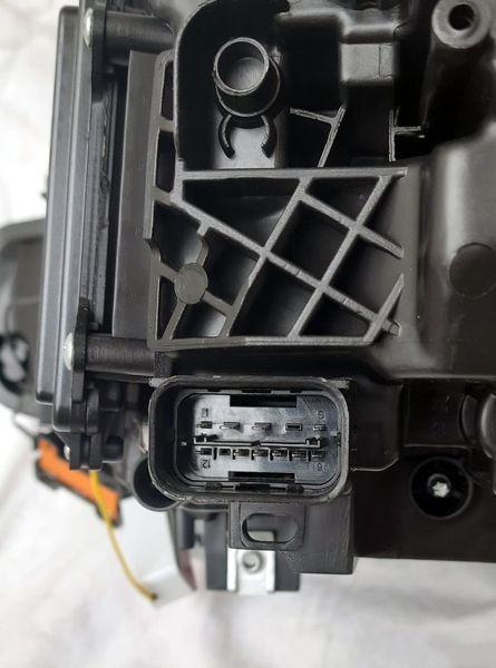 Передние фары на BMW 3 Series F30 2013-2018 FULL LED G20 look вместо оригинальных галогеновых фар 430390 фото