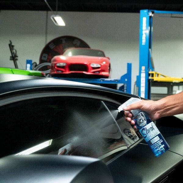 Средство для стекол Chemical Guys Streak Free Window Clean Glass Cleaner без разводов 473мл 409738 фото