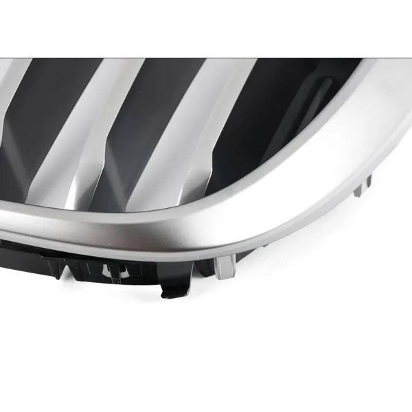 Решетка радиатора на BMW X3 G01, X4 G02 2017- левая BMW 51137464921 403564 фото