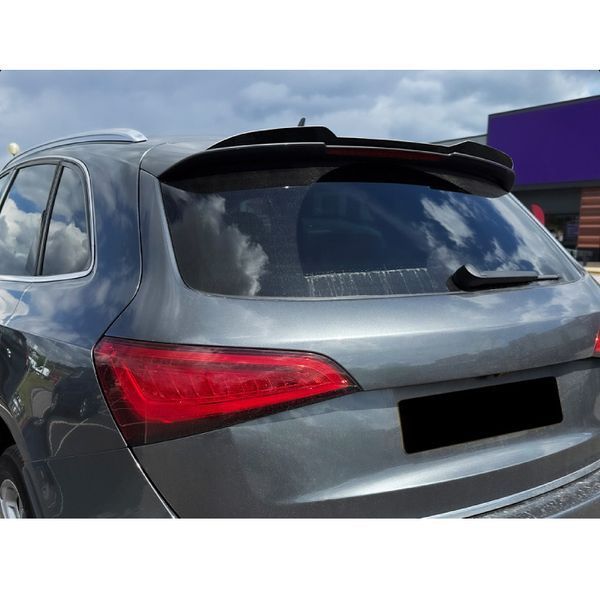 Спойлер на Audi Q5 2008-2016 Sline чорний глянець 522462 фото Спойлер на Audi Q5 2008-2016 Sline чорний глянець 522462 фото