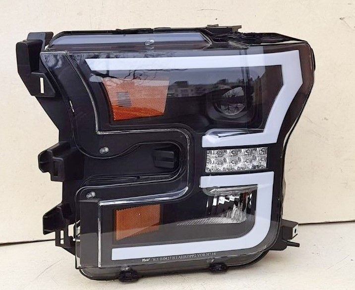 Передние фары на Ford F-150 2014-2017 черные 430428 фото