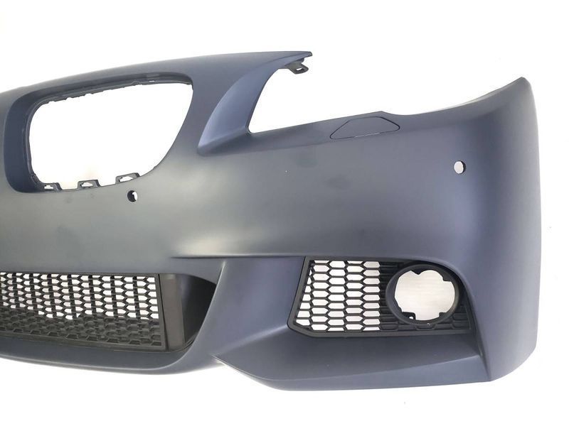 Комплект обвісу передній і задній бампер на BMW 5 F10, F11 2010-2017 M Sport Paket 429749 фото
