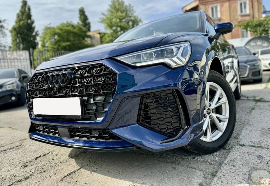 Передній бампер на Audi Q3 2018- стиль RSQ3 428687 фото