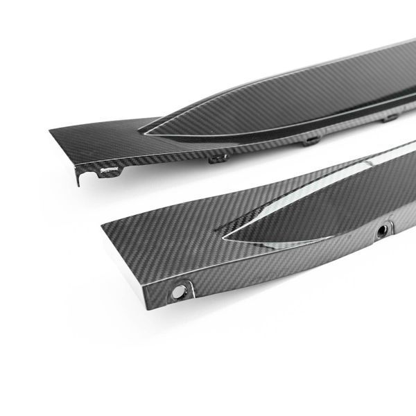 Лезвия на пороги ( Карбон ) V2 на BMW M4 G82 / G83 2021-2025 года 522398 фото