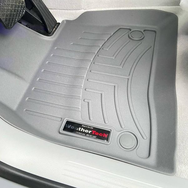 3D коврики для Mercedes EQE X294, EQS X296 2023- SUV серые передние WeatherTech 4617731 415006 фото