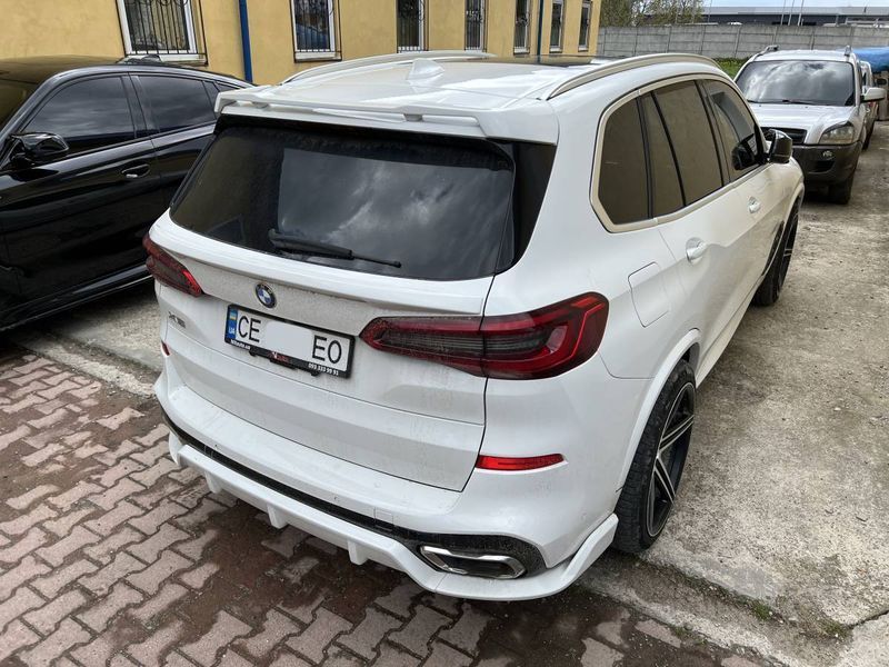 Комплект обвісу передній і задній бампер на BMW X5 G05 2018-2022 429752 фото Комплект обвісу передній і задній бампер на BMW X5 G05 2018-2022 429752 фото