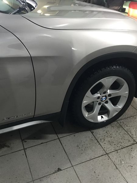 Бризковики на BMW X1 E84 2009-2014 передні 82162155852 35239 фото