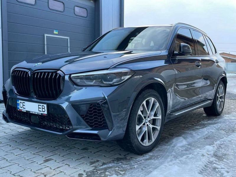 Комплект обвісу передній і задній бампер на BMW X5 G05 2018-2022 стиль X5M F95 429779 фото