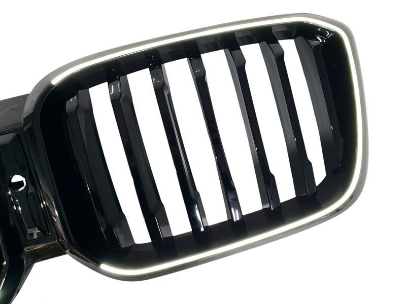 Решетка радиатора на BMW X3 G01 2022-2024 LED Iconic glow 522724 фото