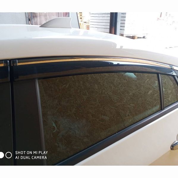 Дефлекторы окон на Chevrolet Volt 2016- с хром молдингом WELLvisors 3-847CH019 45629 фото