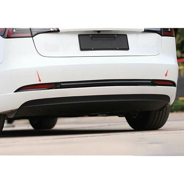 Накладки заднего бампера на Tesla Model 3 2017-2022 черный глянец 416041 фото