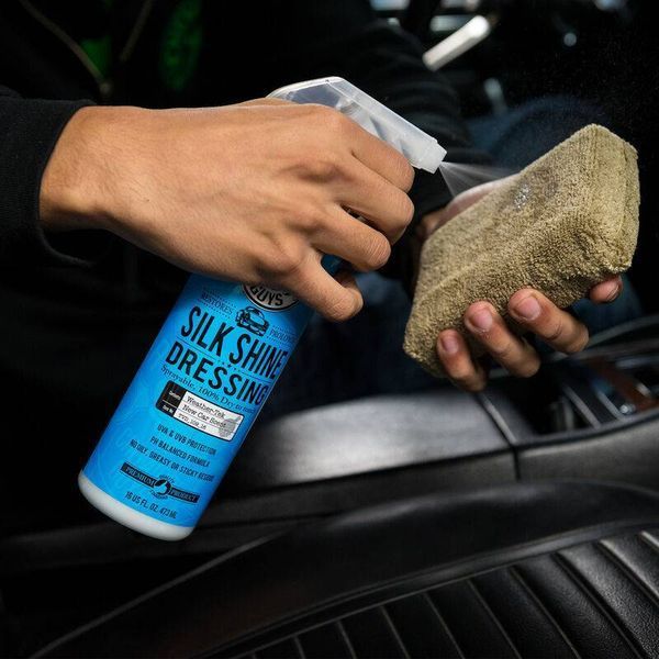 Защитное средство для винила, резины, пластика Chemical Guys Silk Shine Vinyl, Rubber, Plastic Satin Protectant Dressing 473мл 408843 фото