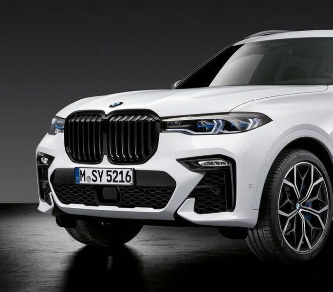 Решетка радиатора на BMW X7 G07 2018-2022 M Performance 403337 фото