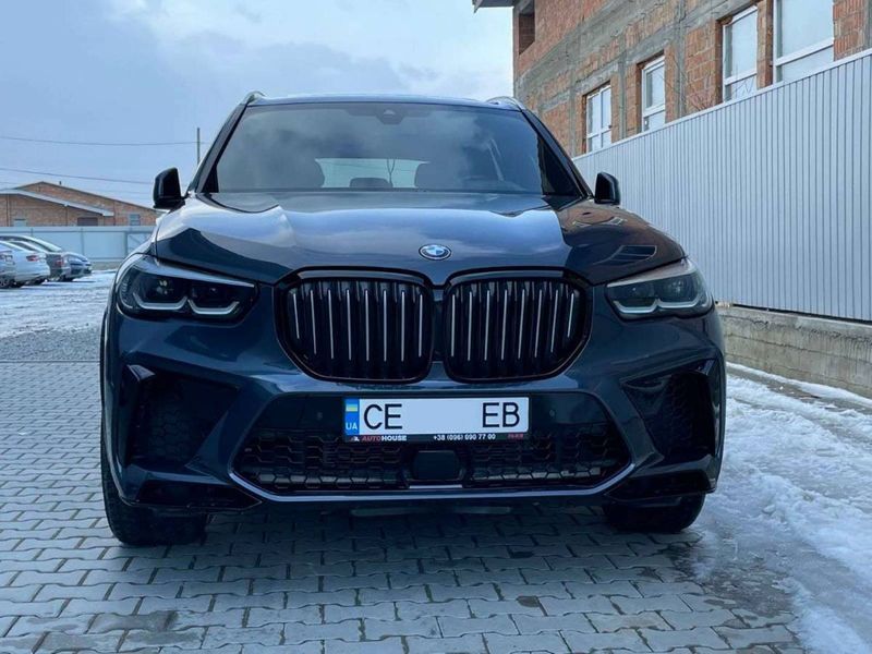 Комплект обвеса передний и задний бампер на BMW X5 G05 2018-2022 в стиле X5M F95 с порогами 429780 фото