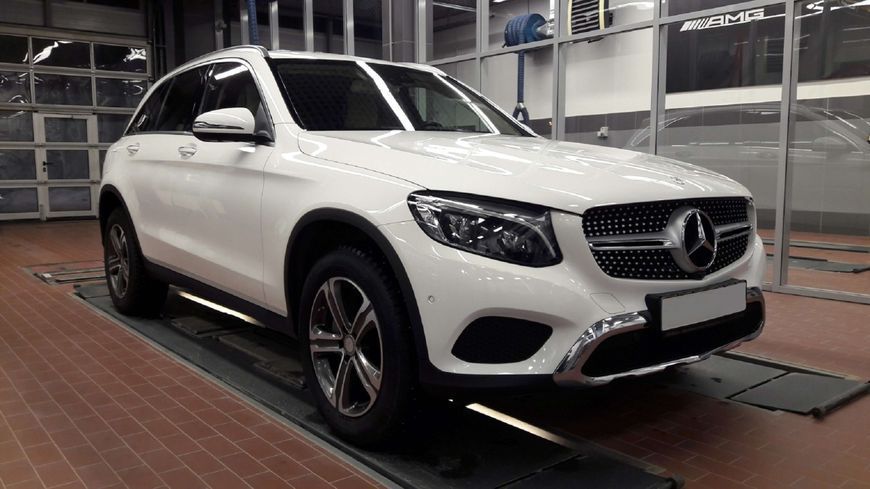Решітка радіатора на Mercedes GLC-class X253 2015-2019 Diamond Silver V1 427588 фото
