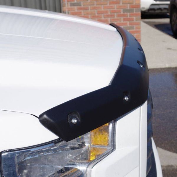 Дефлектор капоту на Ford F-150 2015- гладкий Smooth Tough Guard TS-8A15 229293 фото
