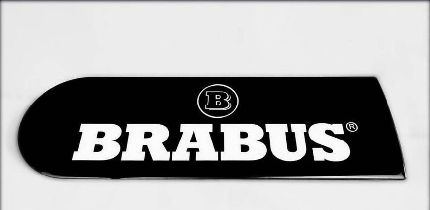 Эмблема крышки запасного колеса Brabus на Mercedes G-Class W463 черная глянцевая 417336 фото