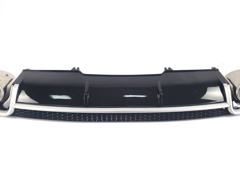 Диффузор (заднего бампера) Black Silver/Chrome Pipe (в стиле RS4) на Audi A4 B9 2015-2019 427789 фото Диффузор (заднего бампера) Black Silver/Chrome Pipe (в стиле RS4) на Audi A4 B9 2015-2019 427789 фото