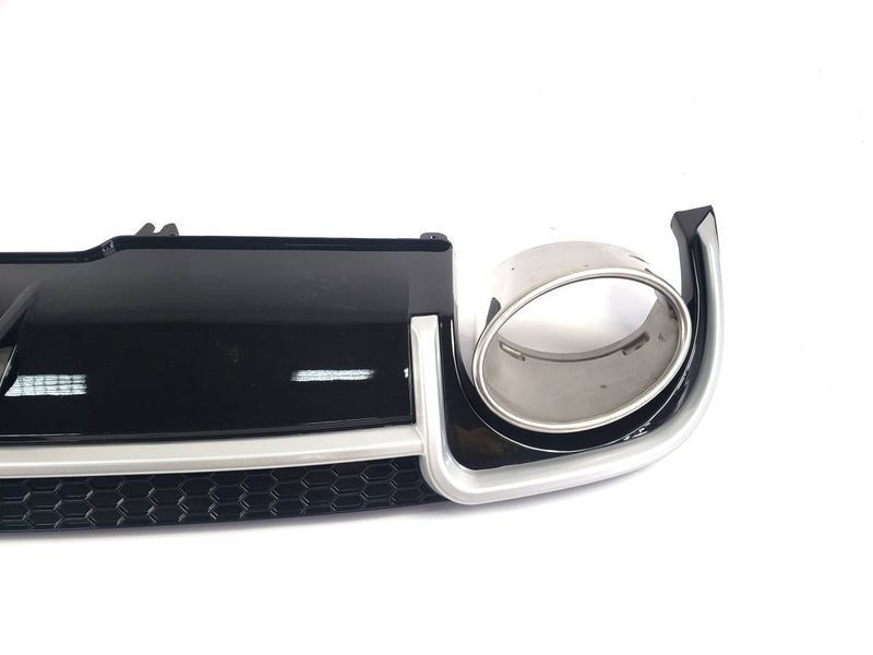 Диффузор (заднего бампера) Black Silver/Chrome Pipe (в стиле RS4) на Audi A4 B9 2015-2019 427789 фото Диффузор (заднего бампера) Black Silver/Chrome Pipe (в стиле RS4) на Audi A4 B9 2015-2019 427789 фото