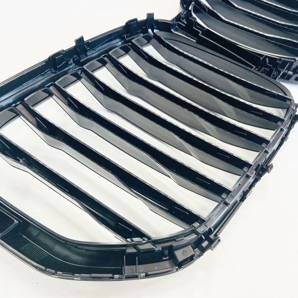 Решетка радиатора на BMW X5 G05 2018-2022 Shadow Line оригинал 51138096590 363419 фото