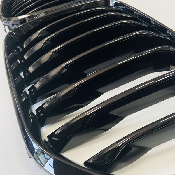 Решетка радиатора на BMW X5 G05 2018-2022 Shadow Line оригинал 51138096590 363419 фото