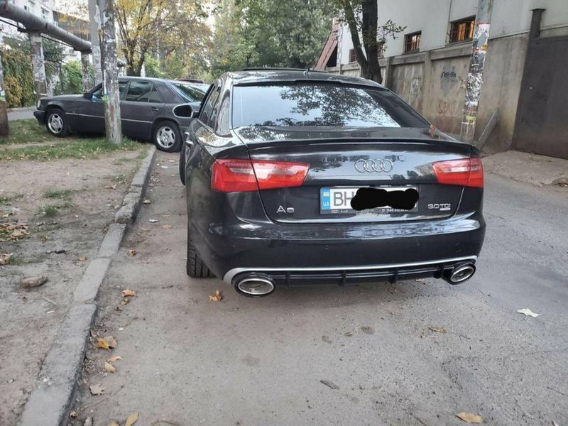Диффузор (заднего бампера) Black Silver/Chrome Pipe (в стиле RS6) на Audi A6 C7 2011-2014 429696 фото