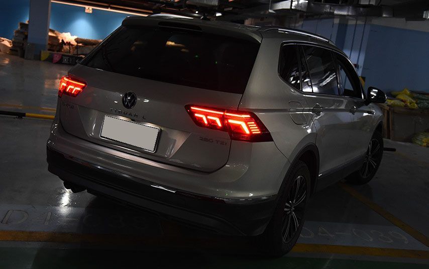 Задні ліхтарі на Volkswagen Tiguan 2015-2020 Full LED 2020 look 430502 фото