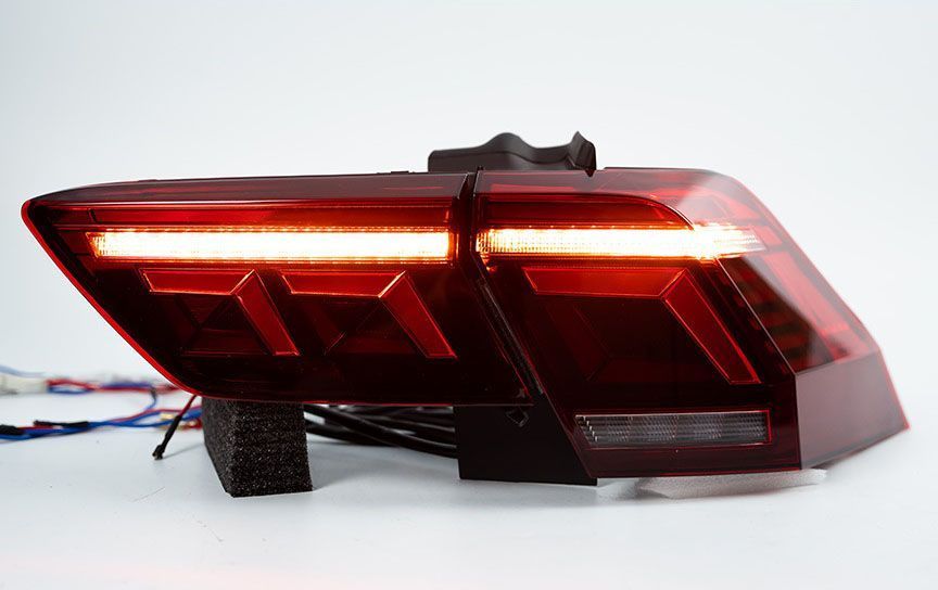 Задні ліхтарі на Volkswagen Tiguan 2015-2020 Full LED 2020 look 430502 фото