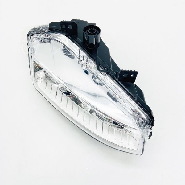 Протитуманна фара на Land Rover Range Rover Evoque 2011-2015 права LR026089 426053 фото