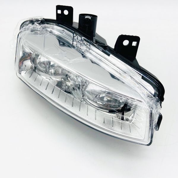 Протитуманна фара на Land Rover Range Rover Evoque 2011-2015 права LR026089 426053 фото