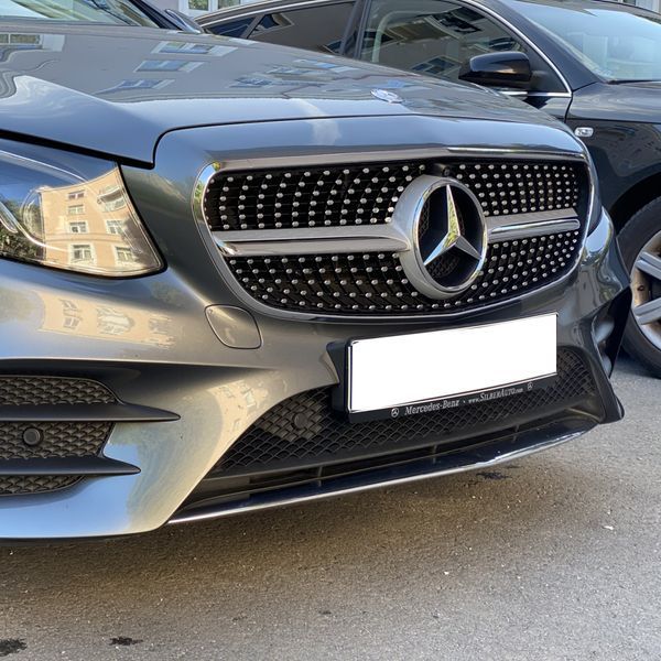 Решетка радиатора на Mercedes E-class W213 2016-2020 стиль Diamond Silver под камеру 522621 фото
